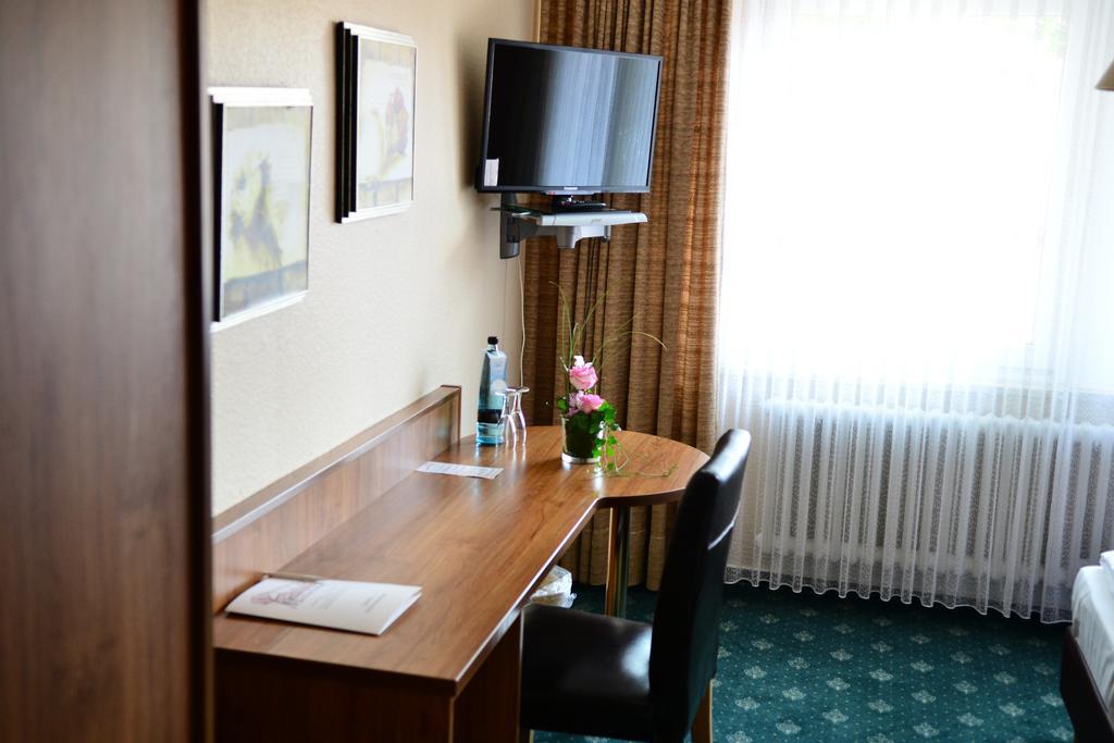 Landhotel Michaelishof Bergen  Zewnętrze zdjęcie