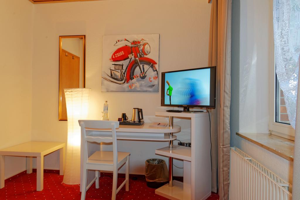 Landhotel Michaelishof Bergen  Zewnętrze zdjęcie
